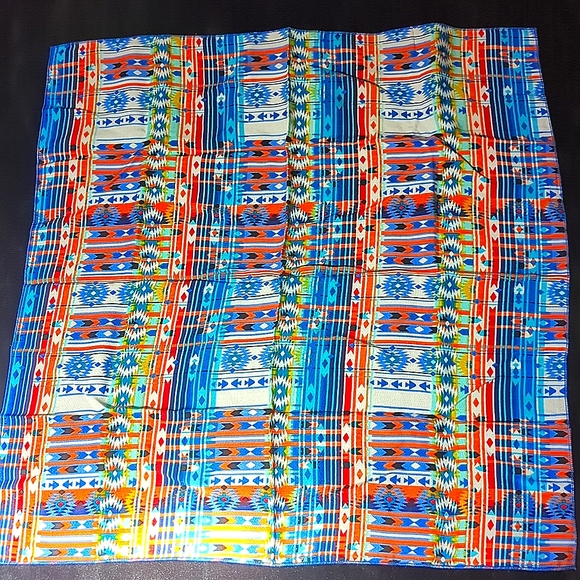 THE CANYONS SILK BLEND NECKERCHIEF - Picture 2 of 3